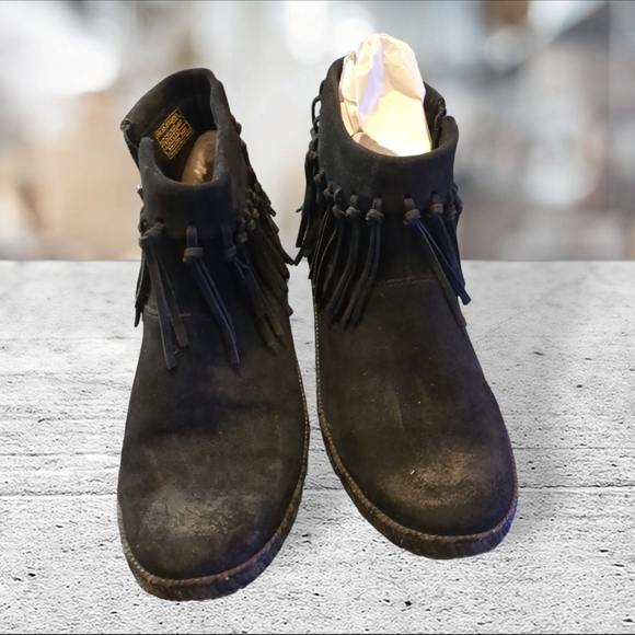 Like new UGGs Shenendoah Australia boots/booties size 8 - Picture 7 of 14